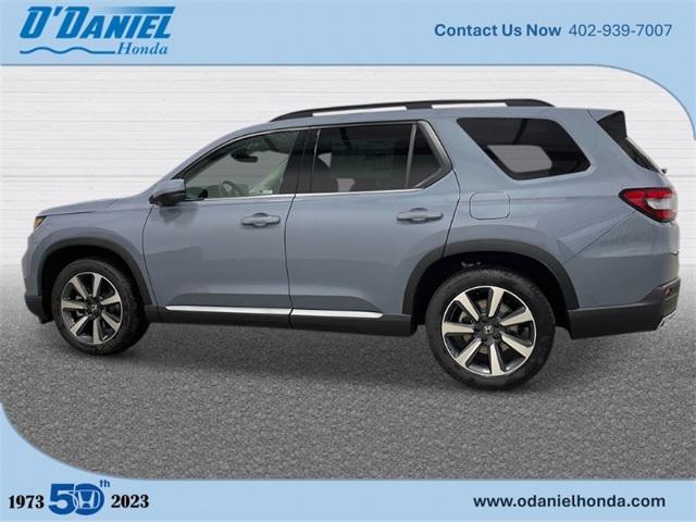 new 2025 Honda Pilot car, priced at $54,985