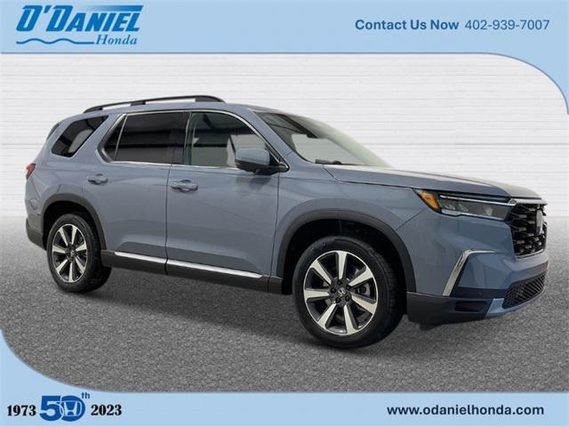new 2025 Honda Pilot car, priced at $54,985