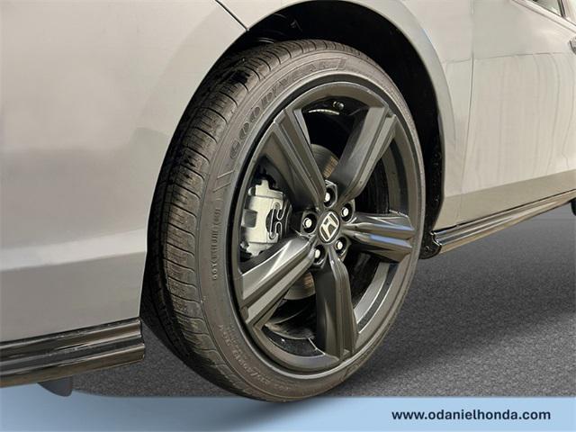 new 2025 Honda Accord Hybrid car, priced at $36,980
