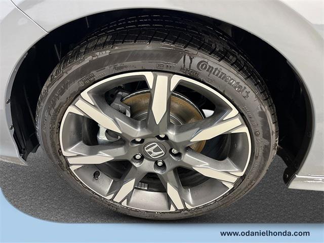 new 2026 Honda Civic Hybrid car, priced at $33,900