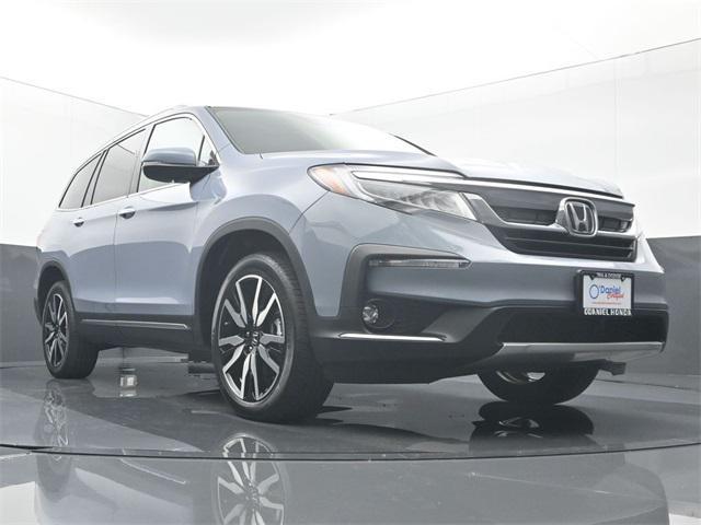 used 2022 Honda Pilot car, priced at $37,995