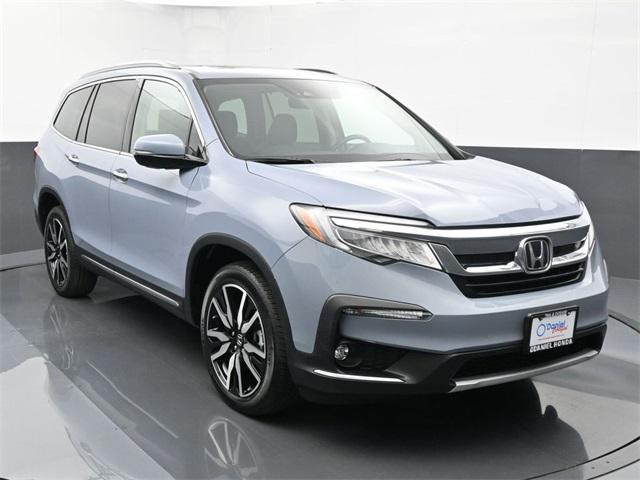 used 2022 Honda Pilot car, priced at $37,995