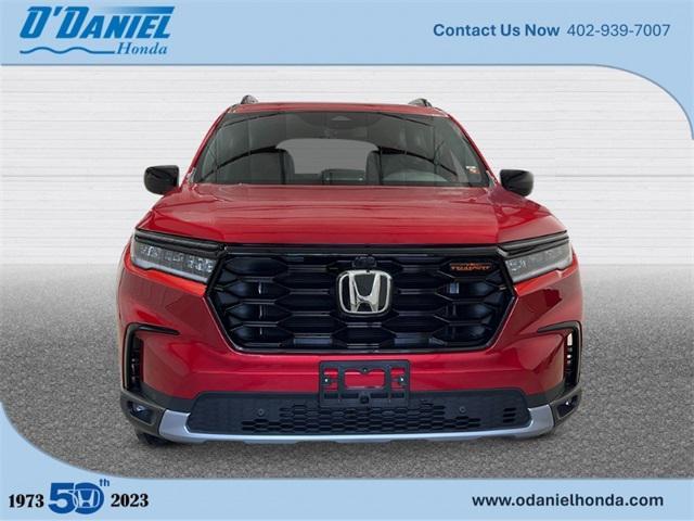 new 2025 Honda Pilot car, priced at $51,250