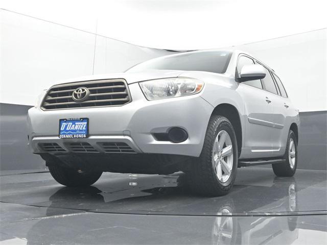used 2010 Toyota Highlander car, priced at $11,995