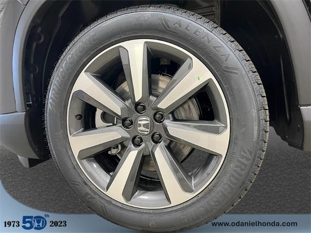new 2025 Honda Pilot car, priced at $54,530