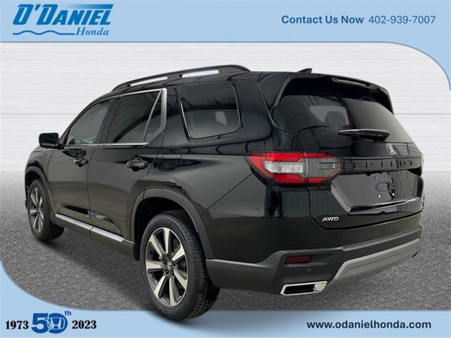 new 2025 Honda Pilot car, priced at $54,530