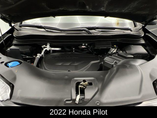 used 2022 Honda Pilot car, priced at $28,711