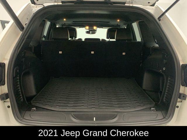 used 2021 Jeep Grand Cherokee car, priced at $30,796