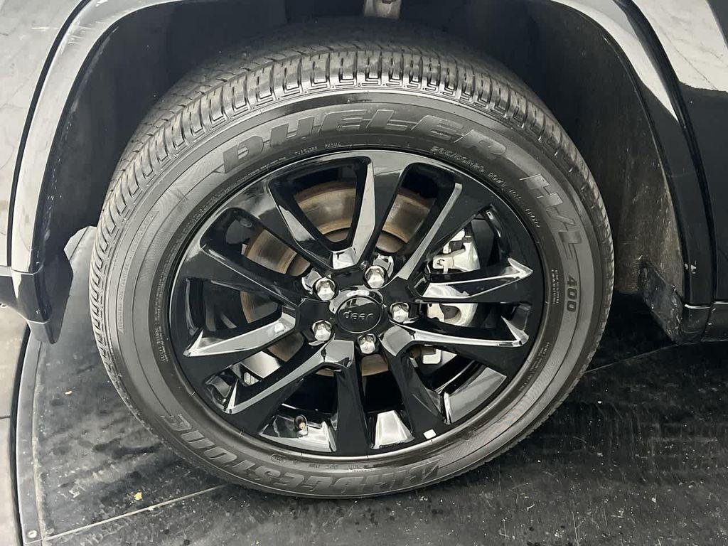 used 2021 Jeep Grand Cherokee car, priced at $24,499