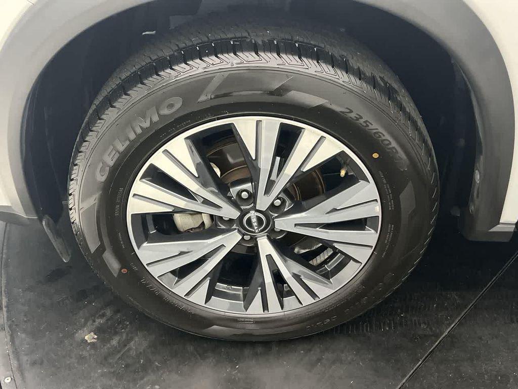 used 2023 Nissan Rogue car, priced at $17,889
