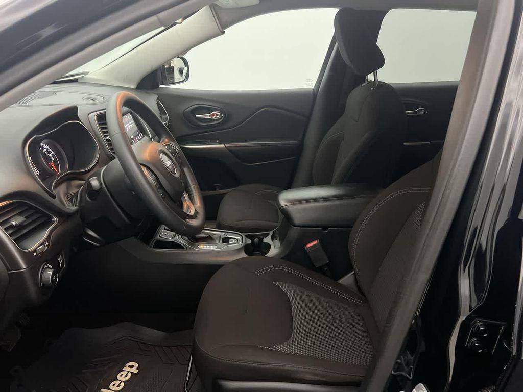 used 2019 Jeep Cherokee car, priced at $14,755