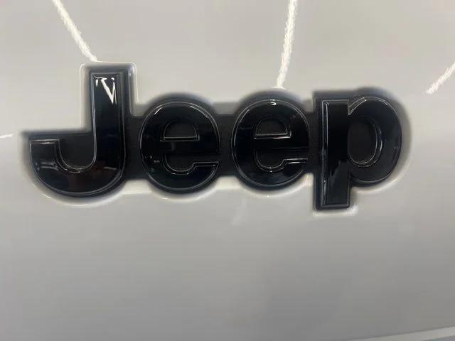 new 2025 Jeep Grand Cherokee L car, priced at $44,106