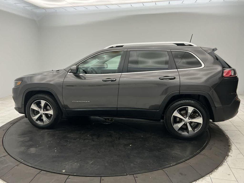used 2019 Jeep Cherokee car, priced at $16,288