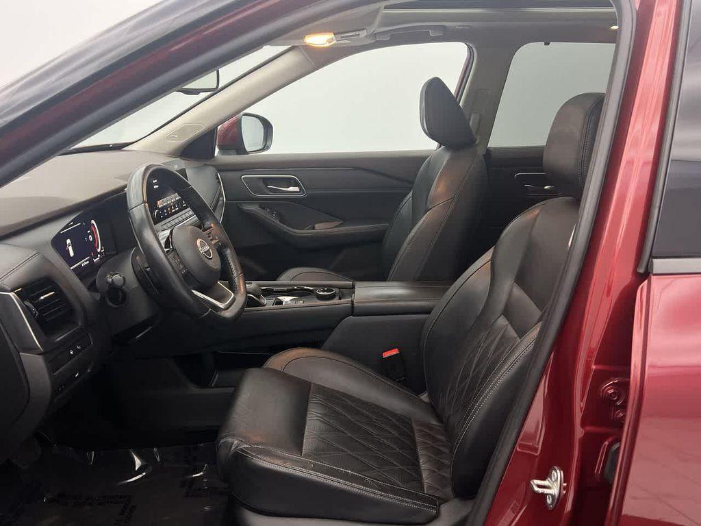 used 2022 Nissan Rogue car, priced at $20,154