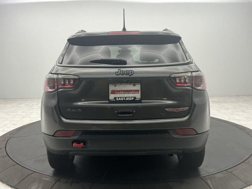 used 2018 Jeep Compass car