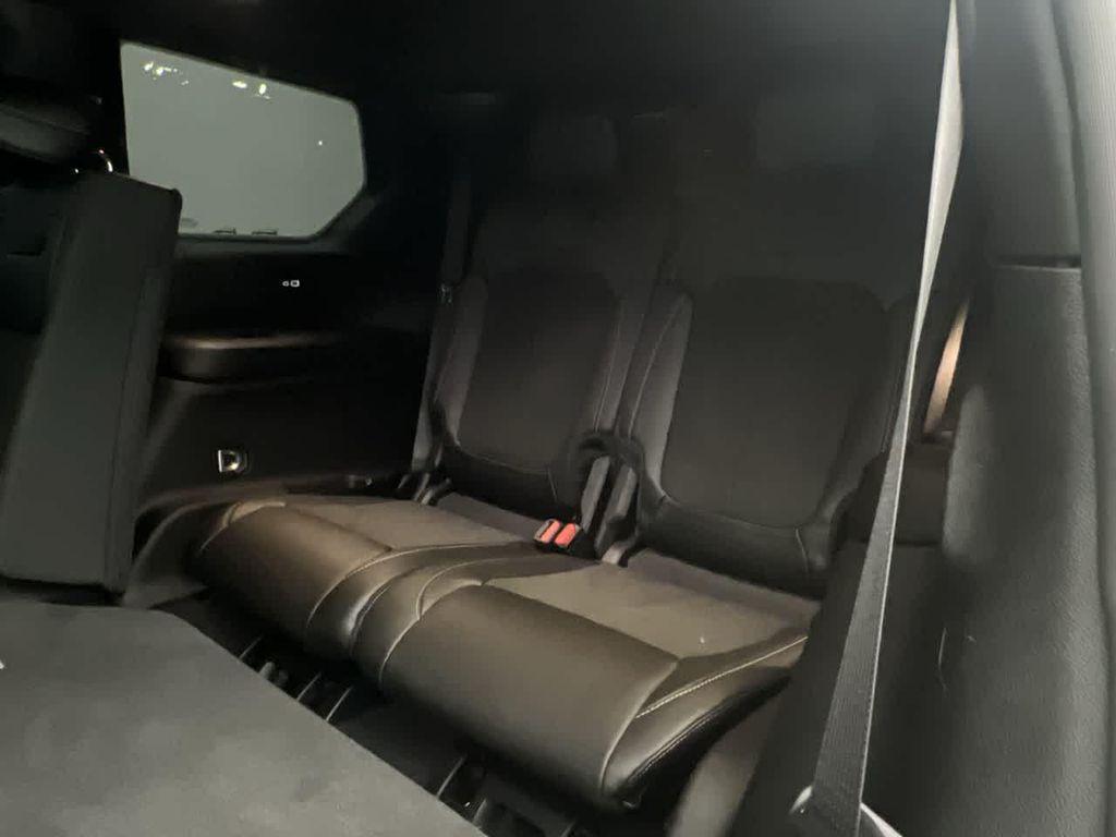 used 2023 Jeep Grand Cherokee L car, priced at $32,174