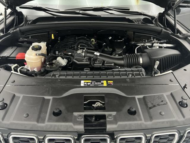 used 2022 Jeep Grand Cherokee L car, priced at $27,933