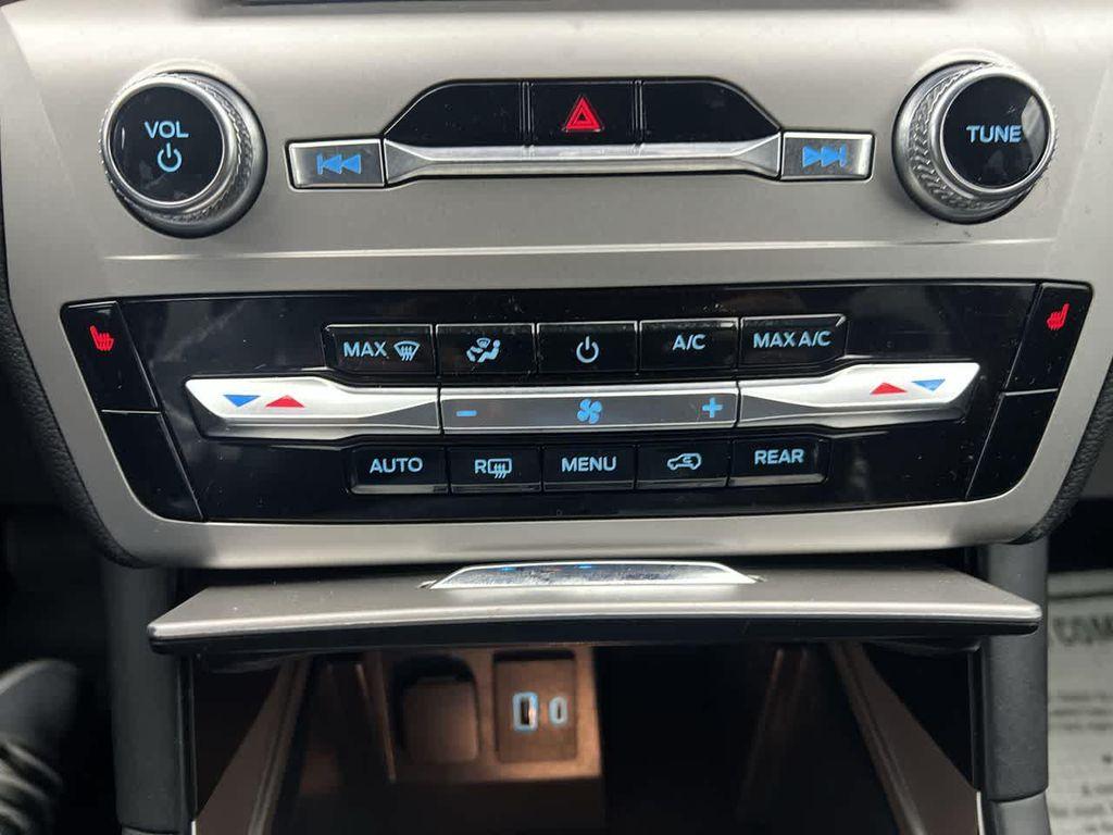 used 2021 Ford Explorer car, priced at $24,388