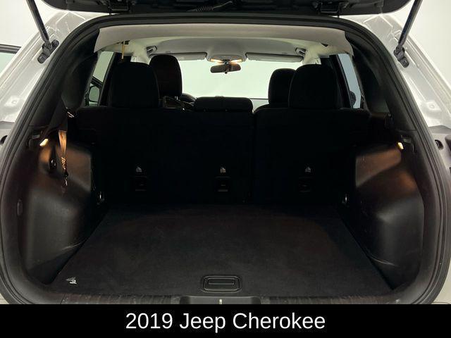 used 2019 Jeep Cherokee car, priced at $15,451