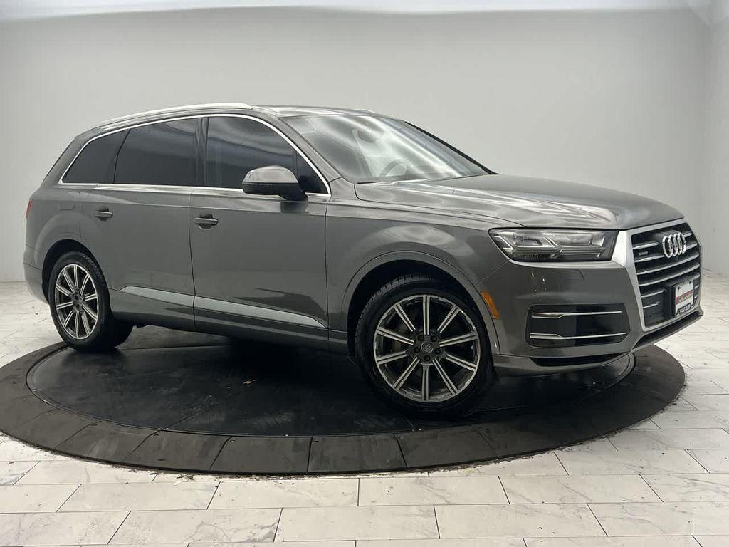 used 2017 Audi Q7 car, priced at $13,999
