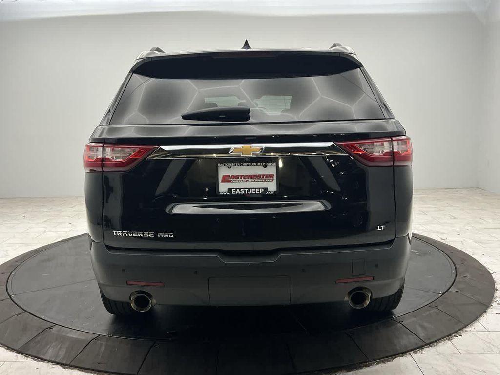 used 2021 Chevrolet Traverse car, priced at $23,075