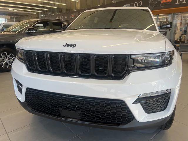 new 2025 Jeep Grand Cherokee car, priced at $46,324