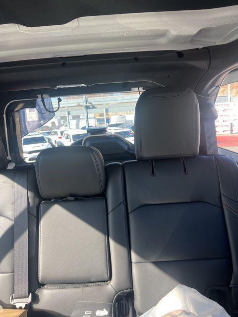 new 2025 Jeep Wrangler car, priced at $53,487