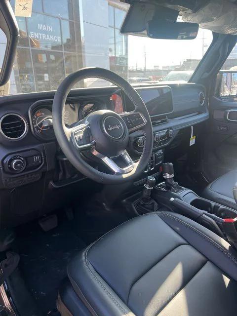 new 2025 Jeep Wrangler car, priced at $53,487