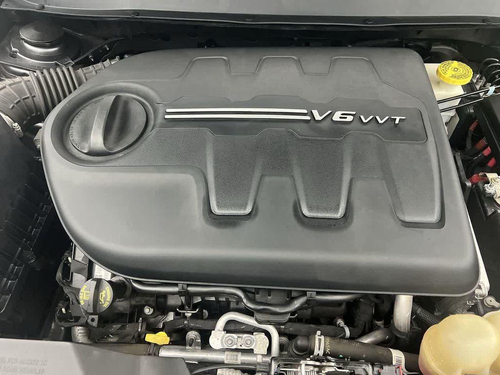used 2021 Jeep Cherokee car, priced at $21,493