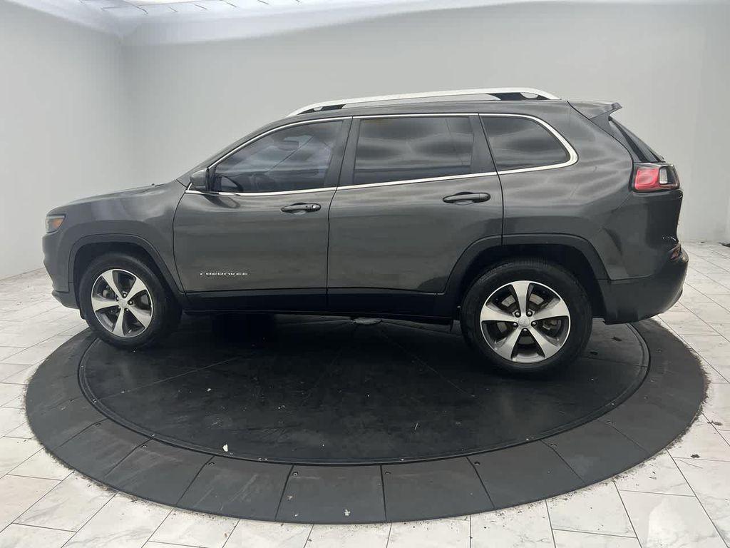 used 2021 Jeep Cherokee car, priced at $21,493