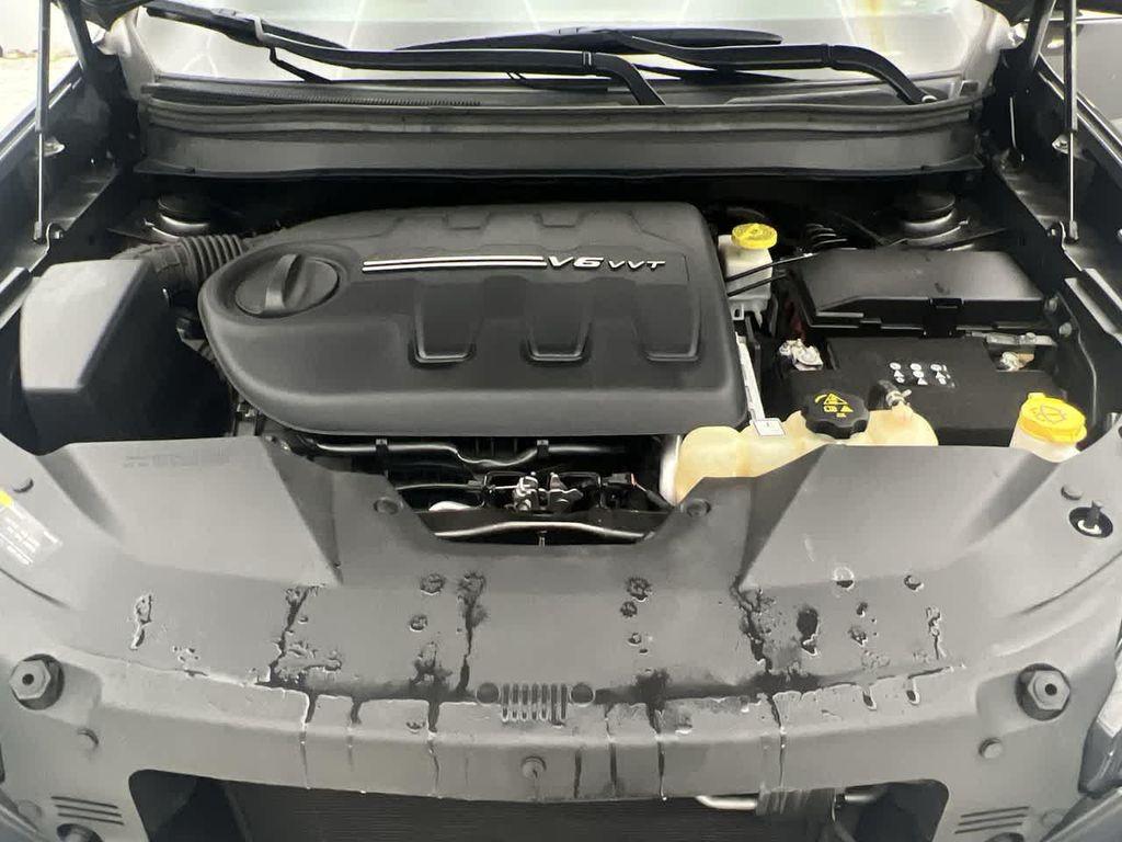 used 2021 Jeep Cherokee car, priced at $21,493