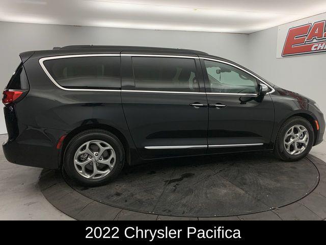 used 2022 Chrysler Pacifica car, priced at $37,378