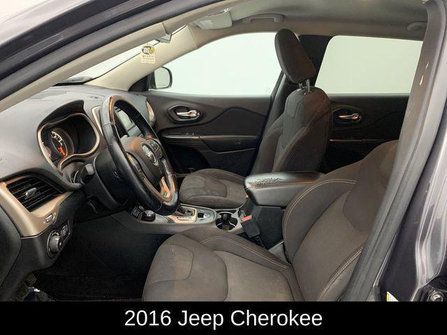 used 2016 Jeep Cherokee car, priced at $13,250