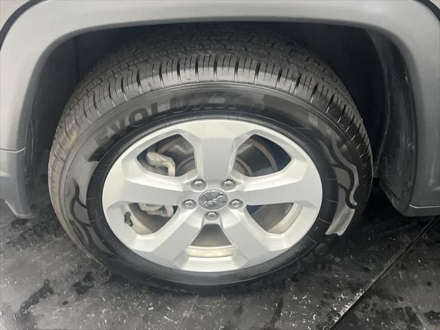 used 2021 Jeep Compass car, priced at $18,316
