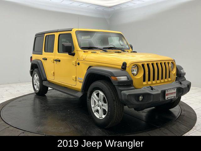 used 2019 Jeep Wrangler Unlimited car, priced at $21,357