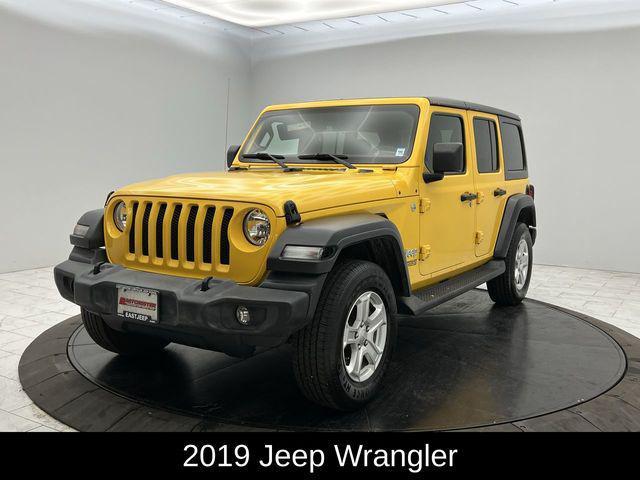 used 2019 Jeep Wrangler Unlimited car, priced at $21,357