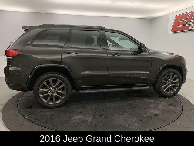 used 2016 Jeep Grand Cherokee car, priced at $15,900
