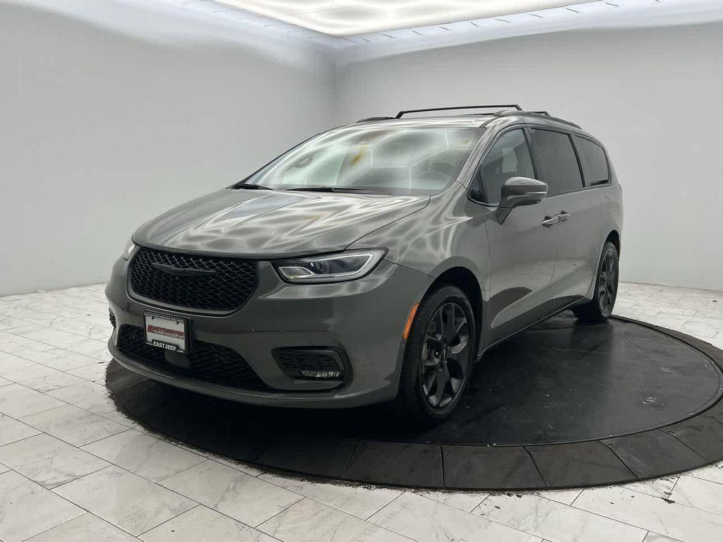 used 2022 Chrysler Pacifica car, priced at $25,996
