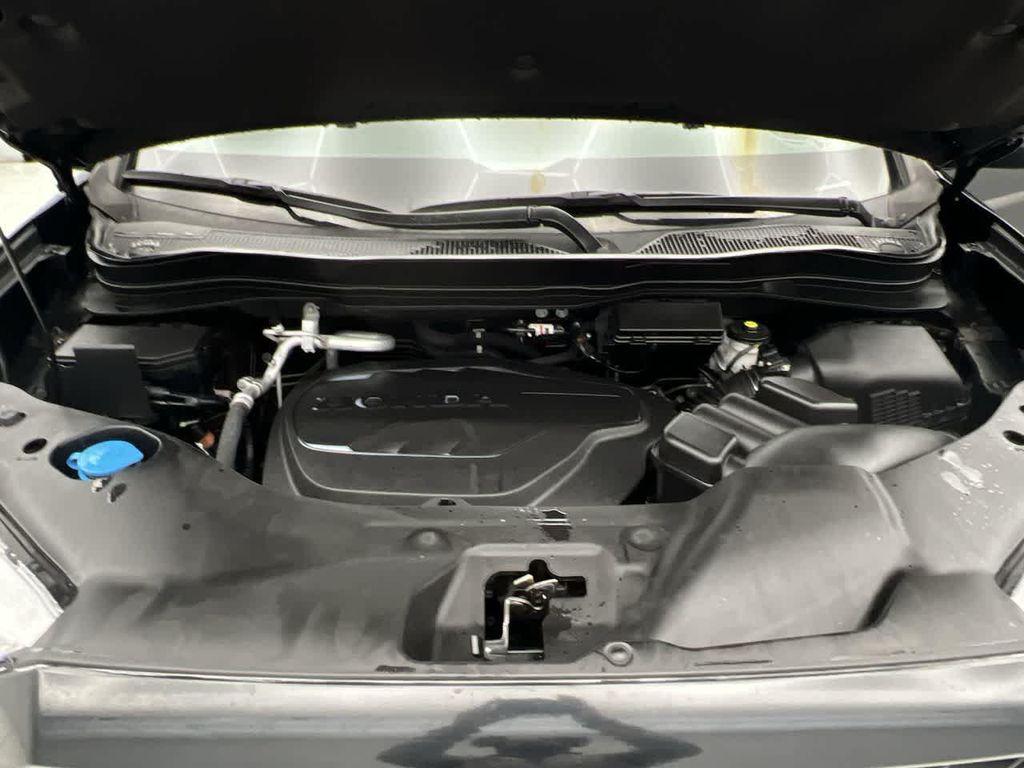 used 2022 Honda Passport car, priced at $27,889