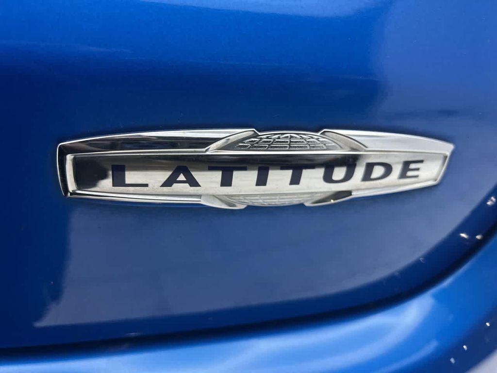 used 2022 Jeep Compass car, priced at $18,885