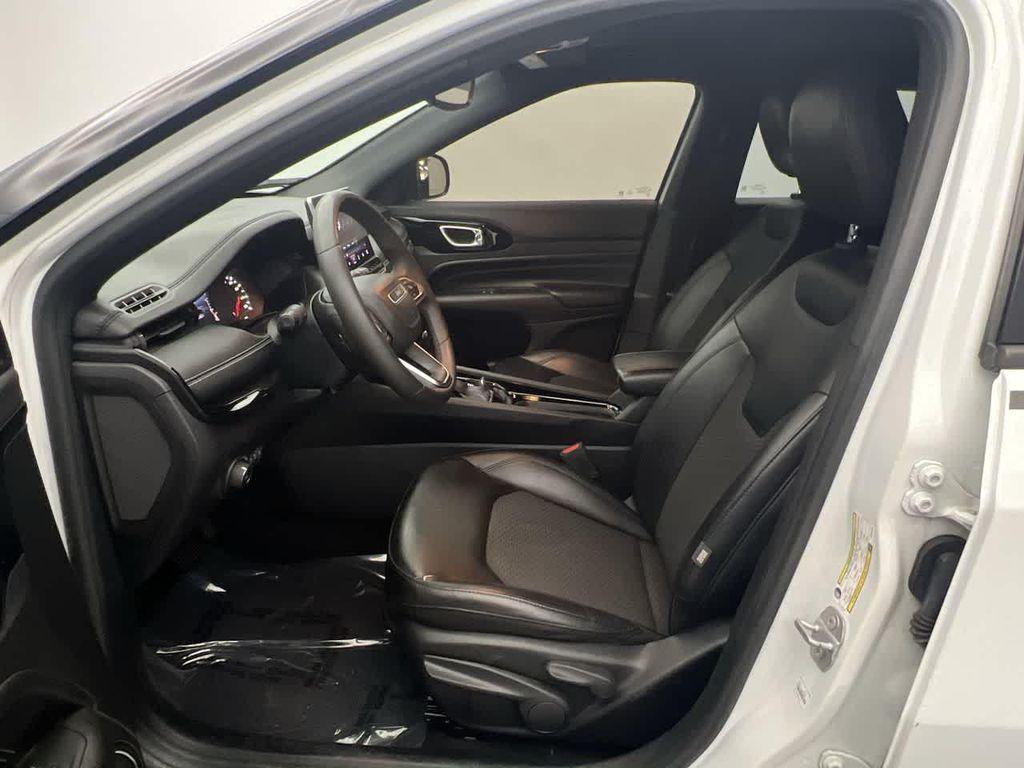 used 2022 Jeep Compass car, priced at $18,963