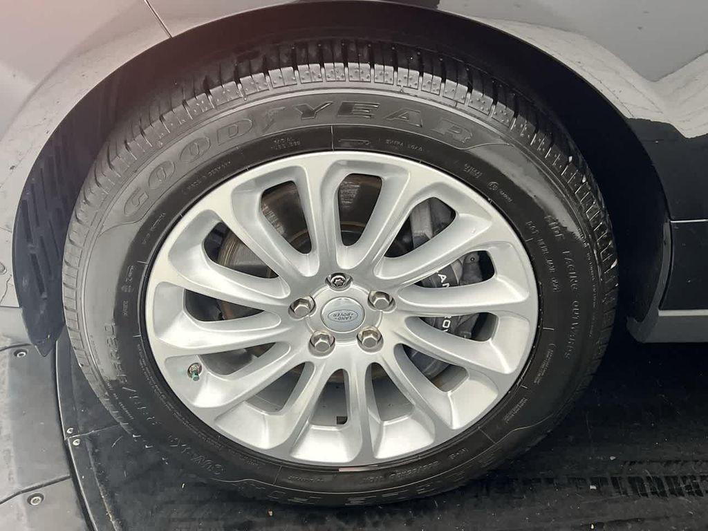 used 2019 Land Rover Range Rover car, priced at $29,840