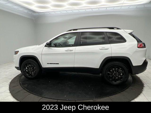 used 2023 Jeep Cherokee car, priced at $25,416