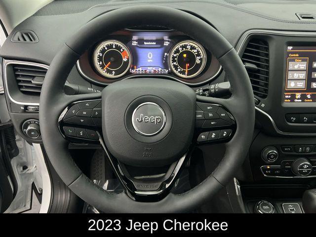 used 2023 Jeep Cherokee car, priced at $25,416