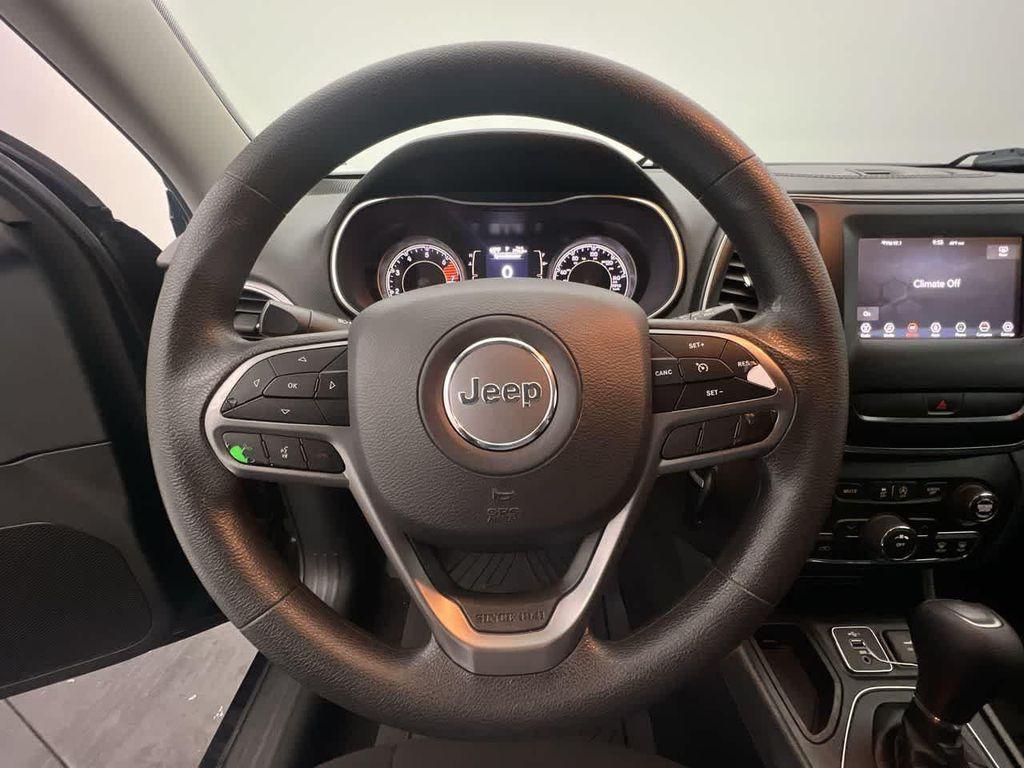used 2019 Jeep Cherokee car, priced at $13,714