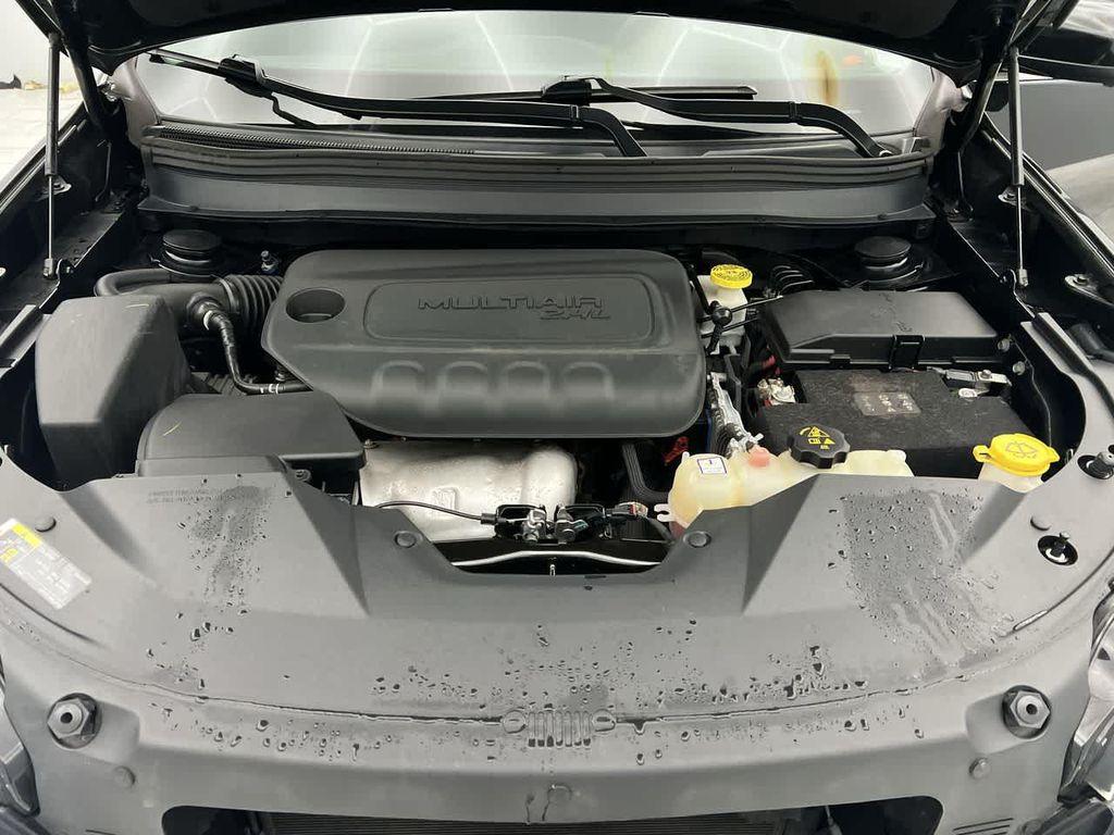 used 2019 Jeep Cherokee car, priced at $13,714