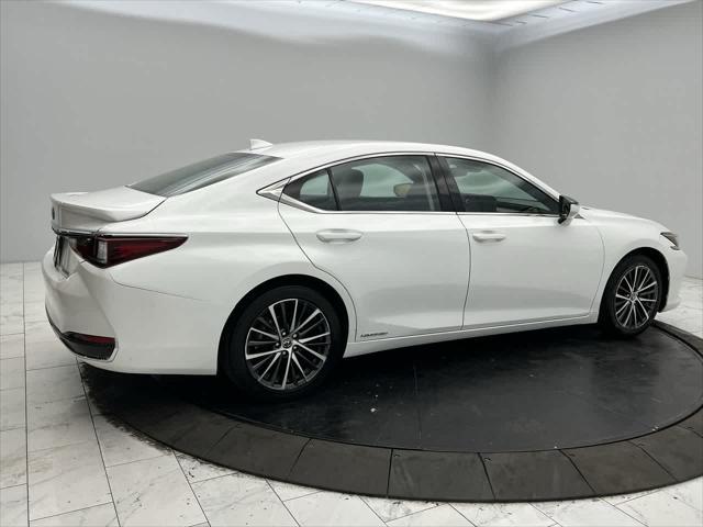 used 2022 Lexus ES 300h car, priced at $33,998