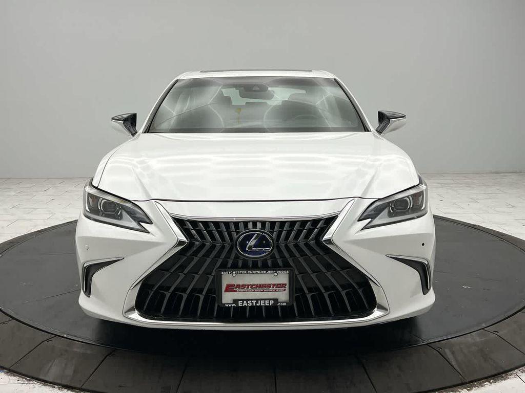 used 2022 Lexus ES 300h car, priced at $31,885