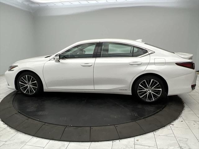 used 2022 Lexus ES 300h car, priced at $33,998