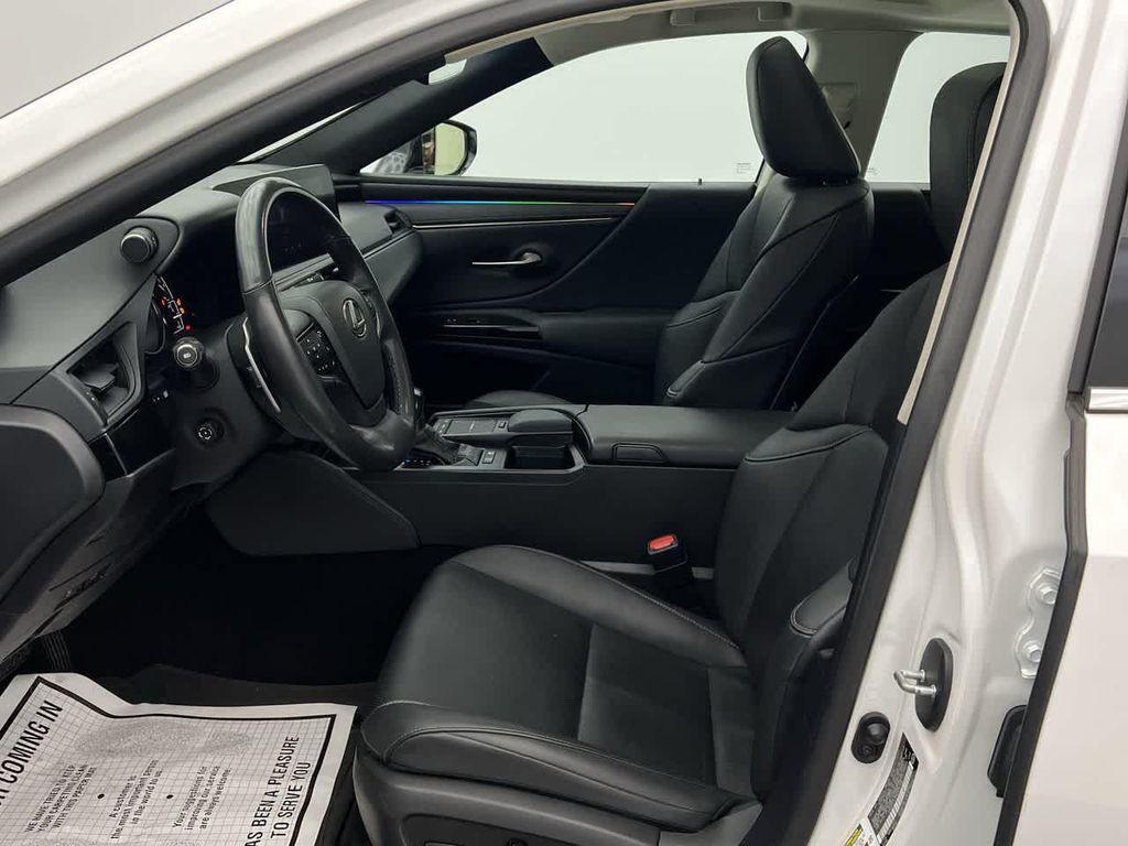 used 2022 Lexus ES 300h car, priced at $31,885